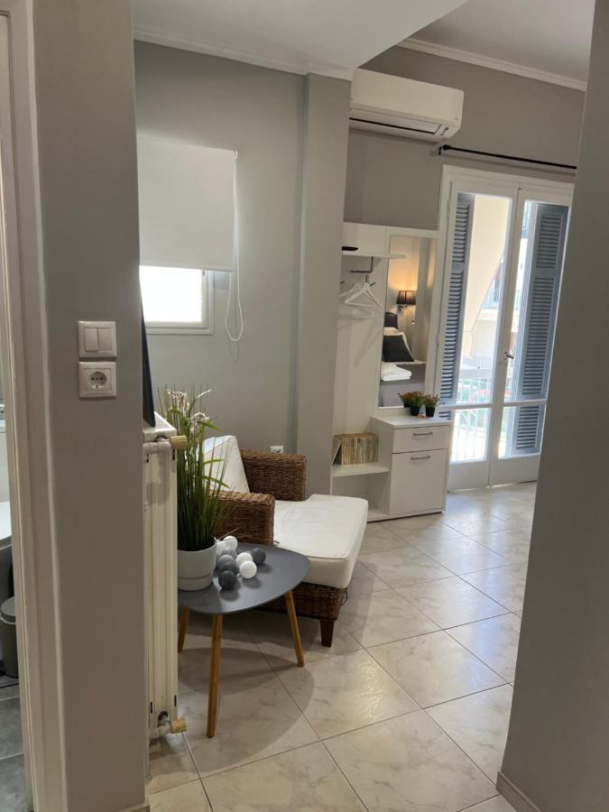 Apartmán Living Near Acropolis By Sylvia Staikou At Nikis Str Atény Exteriér fotografie