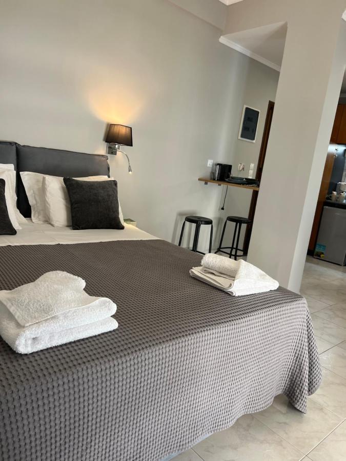 Apartmán Living Near Acropolis By Sylvia Staikou At Nikis Str Atény Exteriér fotografie