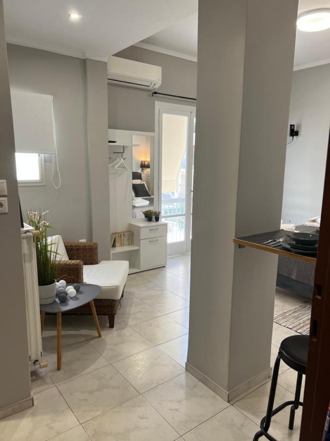 Apartmán Living Near Acropolis By Sylvia Staikou At Nikis Str Atény Exteriér fotografie